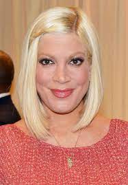 Tori spelling · tory spelling back in the '90s, while shannen doherty was. Pin On Before I Kick The Bucket