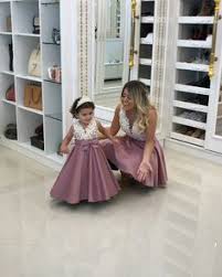 Subito a casa e in tutta sicurezza con ebay! Ø«Ø§Ø¨ØªØ© Ø¥Ø³Ø­Ø¨ Ù„Ù„Ø®Ø§Ø±Ø¬ Ø¨ÙˆØµÙ„Ø© Vestiti Eleganti Madre E Figlia Kulturazitiste Org