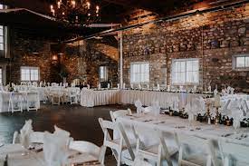 Photographer Holden Photography Venue Castle Farms Knight S Castle Farm Baby Shower Baby Shower Venues Venues
