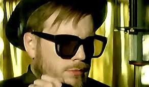 Patrick "piedra, papel, tijeras"