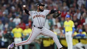 Blade Tidwell, Dylan Smith shine before bullpen mistake leads to Giants' loss