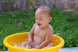 Bathing your baby too much can dry out his or her skin. How Often You Should Bathe 1 Year Old Baby Nooriguide