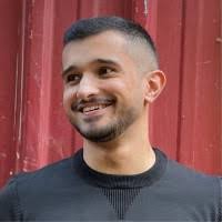 55900+ "In Issa" profiles