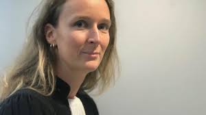 À quelques semaines de son procès, une ancienne pétition demandant sa libération s'approche des. Cour D Assises Le Verdict Est Tombe Pour Les Deux Oncles Reconnus Incestueux