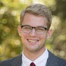 Dexter Aquinde's Instagram, Twitter & Facebook