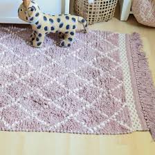 Bedeutungsvolles wohnaccessoire, das für gemütlichkeit und behaglichkeit im kinderzimmer sorgt. Marokkanischer Teppich Furs Kinderzimmer Beni Ourain Onlineshop Soulbirdee Wohndeko Interior