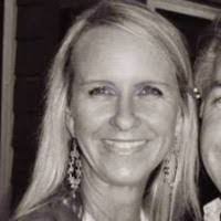 Nicole Bachner's Instagram, Twitter & Facebook