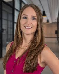 Celia Hollis's Instagram, Twitter & Facebook