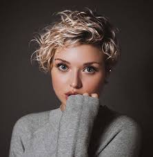 Give your blonde curls an upgrade with the addition of a stylish undercut. 2019 21 Best Curly Pixie Cut Hairstyles Women Blog