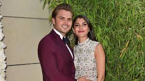 Sat.1 begleitet sternchen im alltag. Ohrfeige Fur Bachelor Daniel Ist Yeliz Vater Der Grund Promiflash De