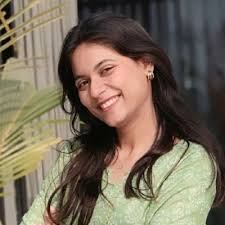 Dear Connections, I wish to tell you a small story of mine. It all started  with this realisation that my father had earned enough that I don't need to  lift my little