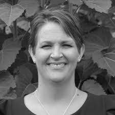 Kristy Roach's Instagram, Twitter & Facebook