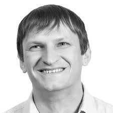 Alex Shpak's Instagram, Twitter & Facebook