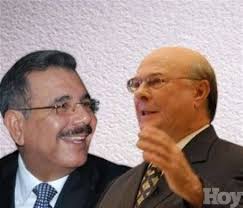 Ricardo Jacobo afirma Danilo sube, Hipólito baja