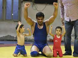 Sushil got married to savi in 2011. Sushil Kumar Wrestling India Information Wife Family Networth