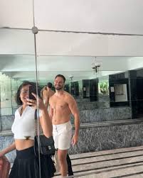 Agathe Auproux : Les nudes de lex-star de TPMP sur la toile - Le bled buzz