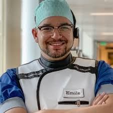 Emile Peters's Instagram, Twitter & Facebook