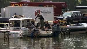 According to fwc, after receiving a call around 5:45 p.m. 12 Year Old Girl Dead Others Missing From Boat Crashes On 2 Separate Lakes In Alabama Officials Abc News