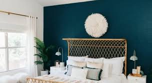 Vent frais au salon avec la couleur bleu.au salon, le gris.le gris a le vent en poupe dans les salons.on pense à en faire un spot déco avec ces quelques idées ! Bleu Canard 21 Facons De L Adopter Dans Sa Deco