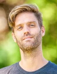 Bride Colonial Chapel