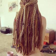 Honey Blonde Black And Blonde Box Braids Mixed Multi Color Box Braids White Blonde Honey Brown Hair Is Cute Too White Girl Braids Blonde Box Braids Hair Styles