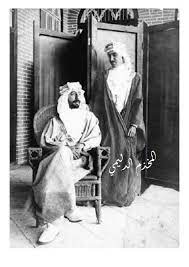 من نوادر الصور وتنشر لاول مرة صورة الملك فيصل الاول وhخيه الامير زيد king faisal of iraq and his brother zaid bin baghdad iraq interesting history baghdad