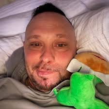 Dang Michigan getting embarrassed at their own home field