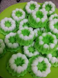 Kuih puteri ayu (steamed pandan sponge c. Resepi Kuih Puteri Ayu