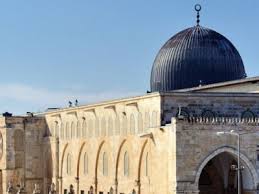 Adzan dianggap mengganggu, menara masjidil aqsa dikunci polisi israel. Masjid Al Aqsa Nu Online