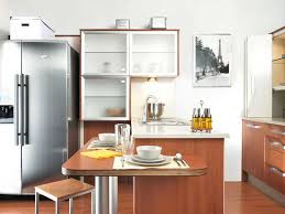 Si no tienes dónde cocinar en tu cocina y quieres aprender a aprovechar el espacio, te dejamos 10 barras de cocina pequeñas, ideales para tu departamento. Cocinas Pequenas Modernas En Madrid Tu Mueble De Cocina Com