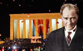 10 kasım 1953 günü atatürk'ün naaşının yer aldığı tabut etnografya müzesi'nden alınarak, tören eşliğinde anıt mezar. Anitkabir De Ataturk E Buyuk Saygisizlik Chp Li Vekilden Tsk Ye Mektup
