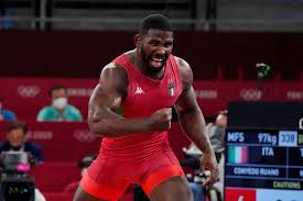 He is a bronze medalist at the world wrestling championships and the european wrestling championships. Jeznat Ls0strm