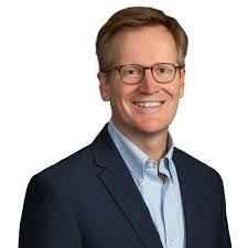 Michael Hanna's Instagram, Twitter & Facebook