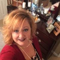 Amy Bunch's Instagram, Twitter & Facebook