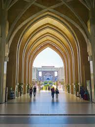 Dubbed the iron mosque, it was built to cater up to 20,000 people. Menikmati Senibina Masjid Tuanku Mizan Zainal Abidin Putrajaya