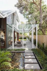 Berbagai Macam Jenis Kaca Tempered Contemporary Landscape Design Contemporary Landscape House Exterior