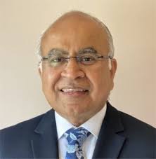 Walk yourself happy: How nature helped TV presenter Julia Bradbury's  recovery from cancer