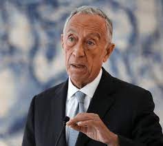 Marcelo nuno duarte rebelo de sousa comse gcih (portuguese pronunciation: Oops Marcelo Rebelo De Sousa E Chamado A Atencao Por Agente Da Gnr Nacional Flash