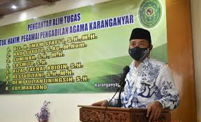 Terima kasih atas bimbingannya untuk kami (keluarga besar pjb services pltu bolok), jagalah senyummu itu untuk semua orang.sukses pak tito (ex spv. Kabupaten Karanganyar Pelepasan Pengantar Alih Tugas Ketua Pengadilan Agama Karanganyar Bupati Selamat Bertugas Ditempat Yang Baru Dan Tetap Pertahankan Iklim Pelayanan Di Pengadilan Agama Karanganyar