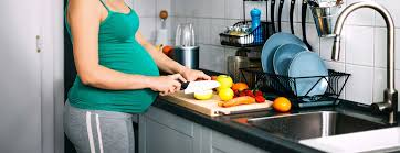 Best foods to eat while pregnant. 5 Snack Foods To Eat While Pregnant Johns Hopkins Medicine