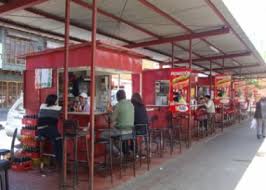 El nombre talca, proviene desde la época precolombina, en que en esta región habitaban los pueblos pehuenches principalmente, los que por haber muchas lluvias y truenos. El Completo Talquino Wikicharlie