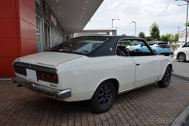 ローレル が誕生50周年 日産村山工場跡地に集結 1枚目の写真 画像 レスポンス response jp 日産 ローレル 写真 画像