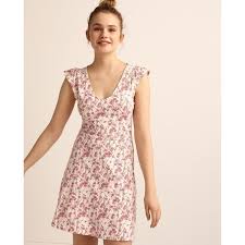 Évasée, patineuse • courte • manches longues • col montantcomposition et entretien • 95% polyester, 5% élasthanne • pour l'entretien, merci de vous référer aux. Robe Courte A Fleurs Easy Wear La Redoute Robe Courte Robe A Fleurs Courte Robe Decontractee