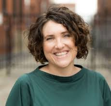 Shelly Urban's Instagram, Twitter & Facebook