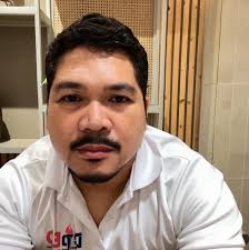 As a leader, it's easy to get caught up in the pressure and let emotions  take control. But in the toughest moments, remember this: calm is your  greatest strength. Take a step