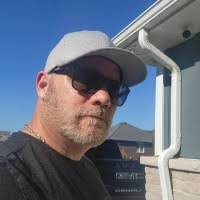 Sean Vincent's Instagram, Twitter & Facebook