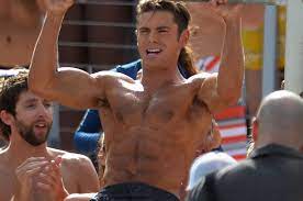 Zachary david alexander efron was born october 18, 1987 in san luis obispo, california, to starla baskett, a secretary, and david efron, an electrical engineer. Zac Efron Workout Wie Sich Der Star Fur Baywatch Fit Machte Fitbook