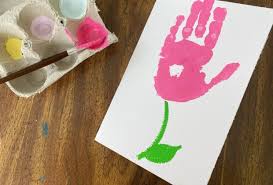 The most common mothers day cards material is metal. Diy Mother S Day Cards That Kids Can Make Mommypoppins Things To Do With Kids