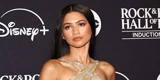 Zendayas Ab-Baring Naked Dress Paid Homage to Cher