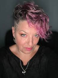 Why do i feel like it doesn't suits me 😢